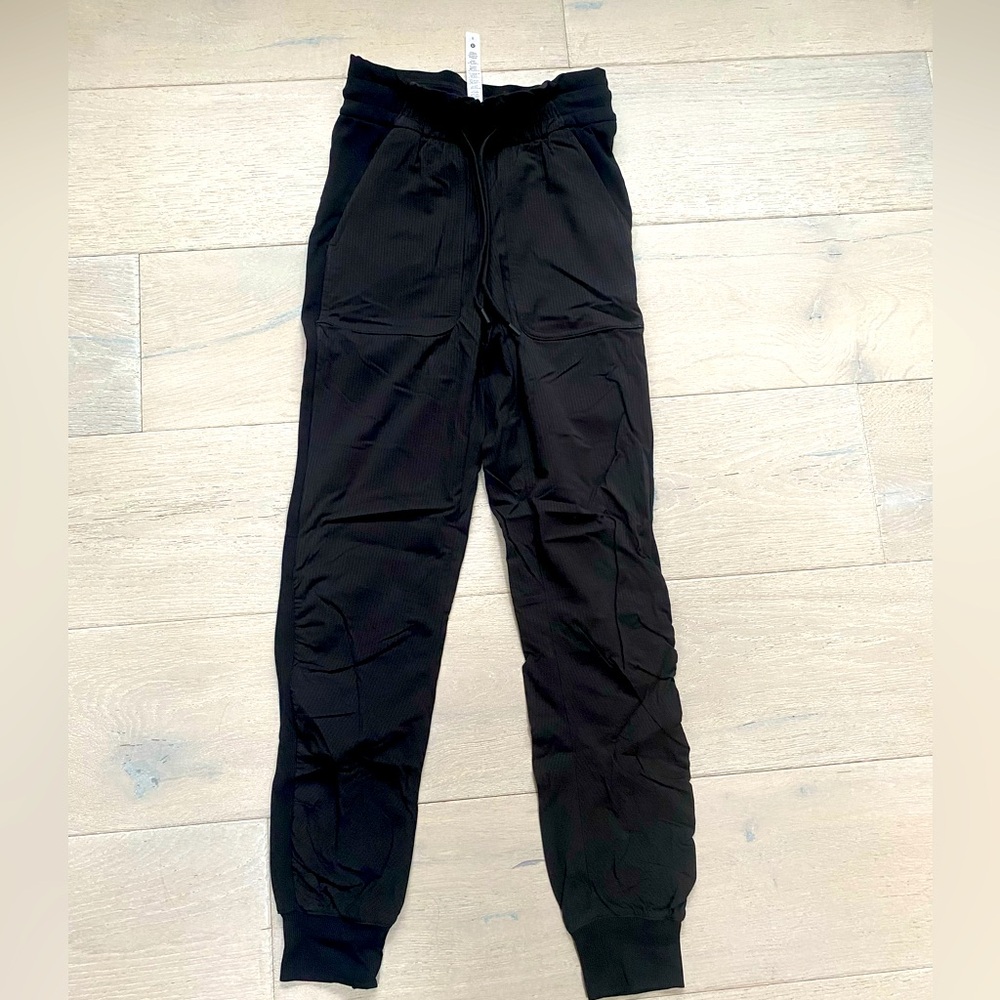 lulu lemon joggers